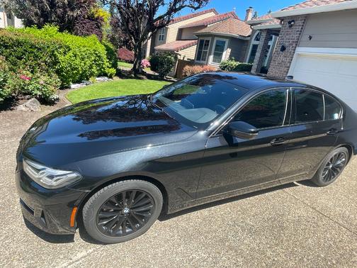 Black 2021 BMW 540 i xDrive