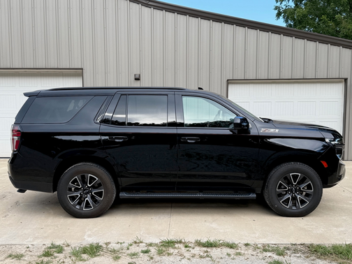 Black 2021 Chevrolet Tahoe Z71