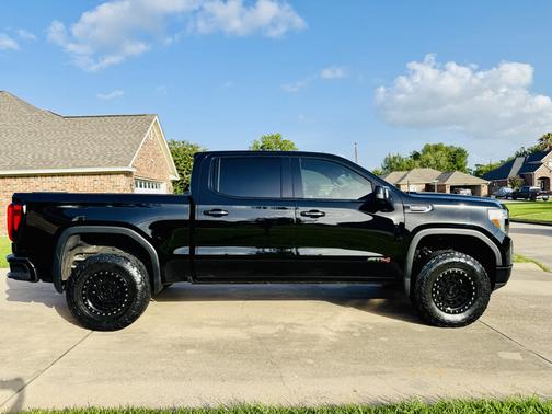 Black 2020 GMC Sierra 1500 AT4