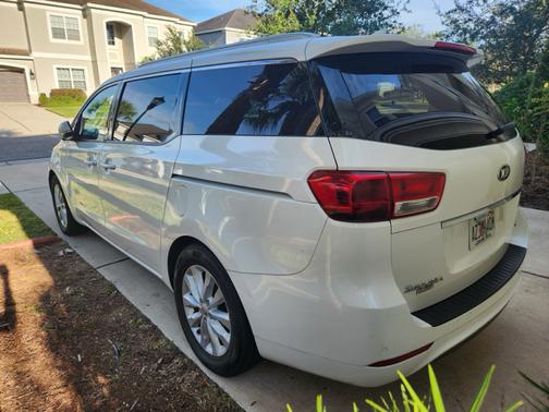 2016 Kia Sedona EX