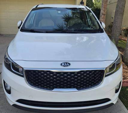 2016 Kia Sedona EX