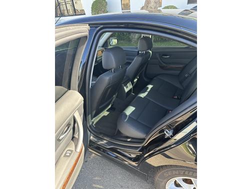2010 BMW 328 i