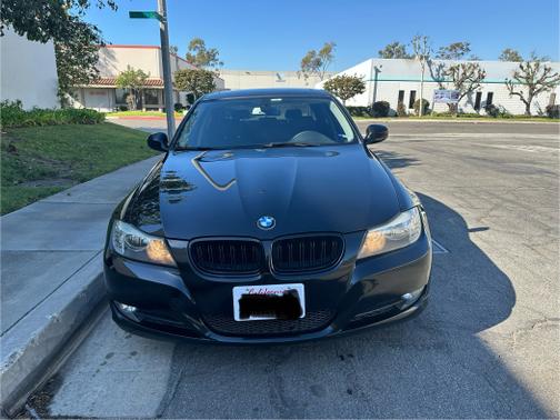 2010 BMW 328 i