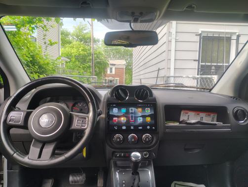 White 2011 Jeep Compass Sport