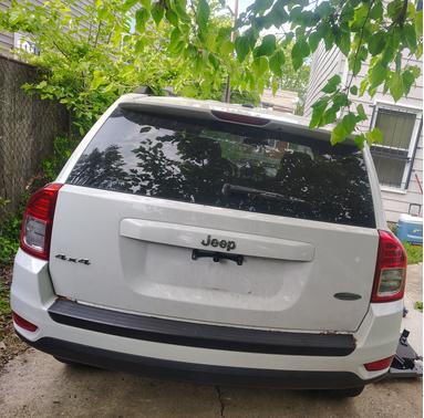 White 2011 Jeep Compass Sport