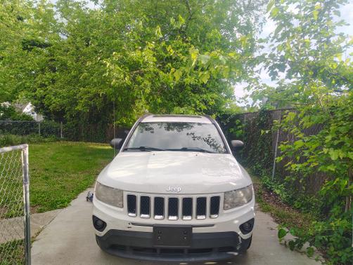 White 2011 Jeep Compass Sport