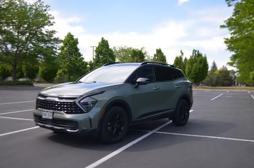 Green 2023 Kia Sportage X-Pro Prestige