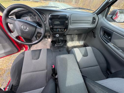 2006 Mazda B2300 Base