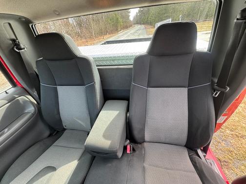 2006 Mazda B2300 Base