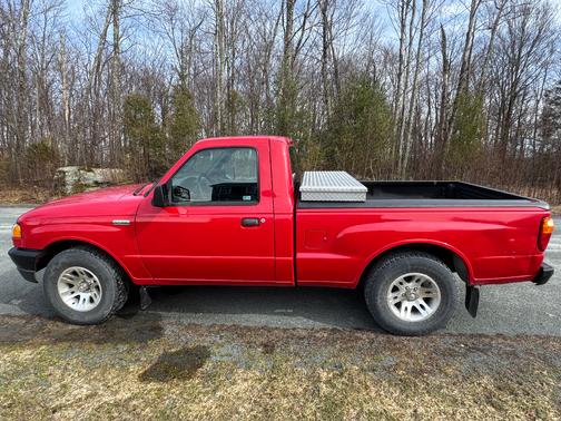 2006 Mazda B2300 Base