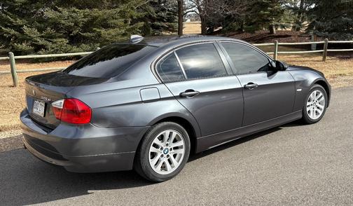 2006 BMW 325 xi