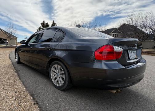 2006 BMW 325 xi