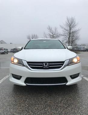 White 2015 Honda Accord Sport
