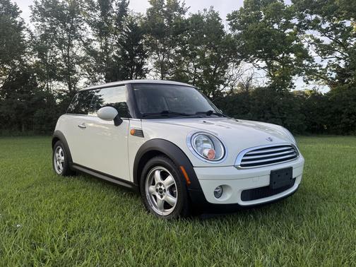 Beige 2010 MINI Cooper Base
