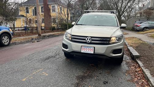 Silver 2015 Volkswagen Tiguan 4MOTION Auto SE