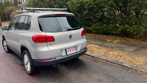 Silver 2015 Volkswagen Tiguan 4MOTION Auto SE