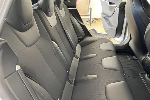 2017 Tesla Model S 75D