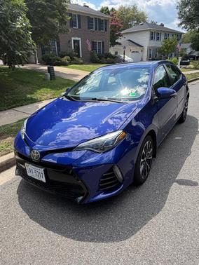 Blue 2019 Toyota Corolla SE