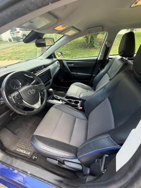 Blue 2019 Toyota Corolla SE
