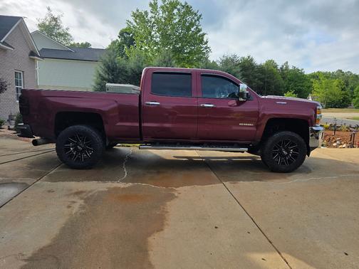 Red 2015 Chevrolet Silverado 2500 LT