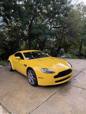 2007 Aston Martin V8 Vantage Base