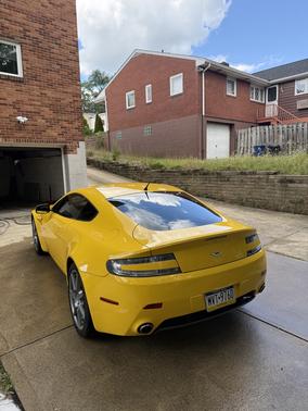 2007 Aston Martin V8 Vantage Base