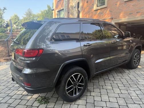 2020 Jeep Grand Cherokee Trailhawk