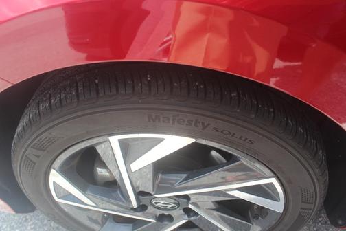 Red 2024 Hyundai ELANTRA SEL