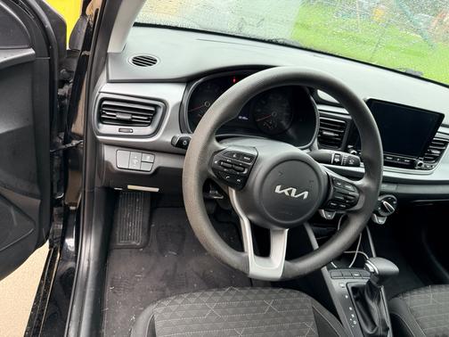 Black 2023 Kia Rio S