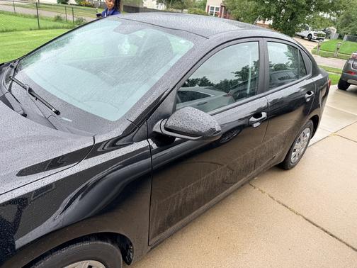 Black 2023 Kia Rio S
