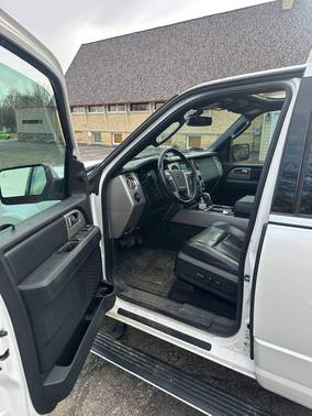 White 2016 Ford Expedition EL Limited