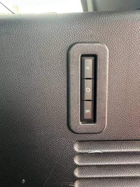 White 2016 Ford Expedition EL Limited