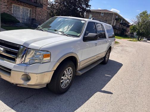 White 2009 Ford Expedition EL Eddie Bauer