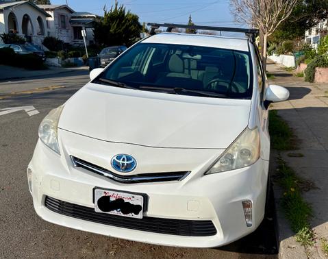 2012 Toyota Prius v Three