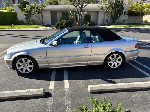 2003 BMW 325 Ci
