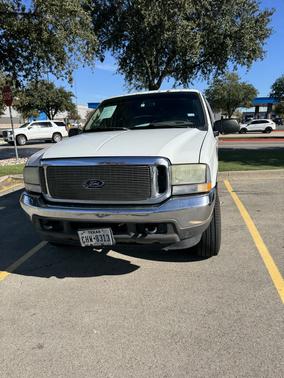 2004 Ford Excursion XLT