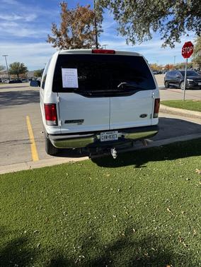 2004 Ford Excursion XLT