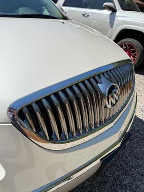 White 2012 Buick Enclave Premium