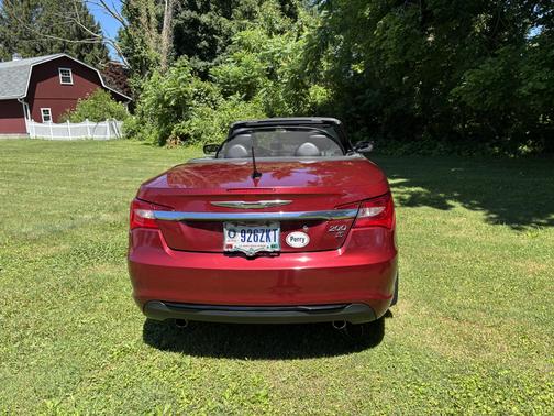 Red 2012 Chrysler 200 S