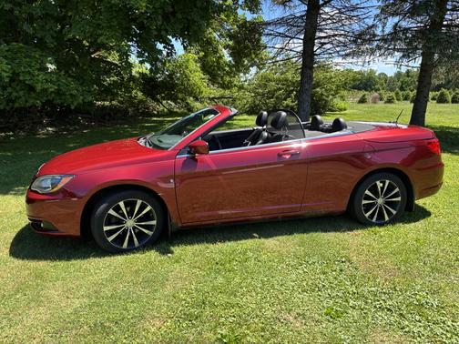 Red 2012 Chrysler 200 S