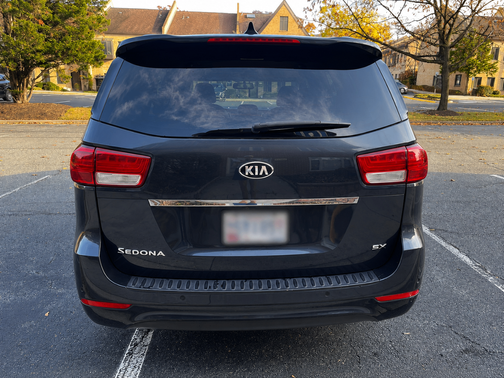 Blue 2015 Kia Sedona SX