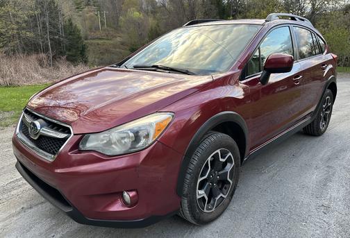 Red 2014 Subaru XV Crosstrek 2.0i Premium