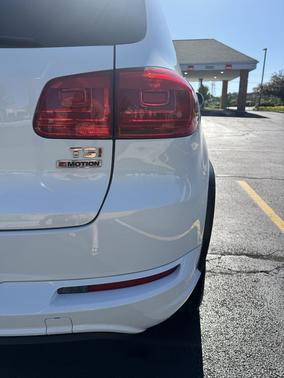 White 2016 Volkswagen Tiguan R-Line