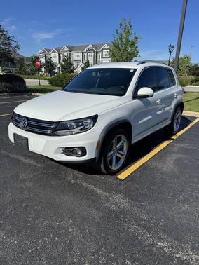 White 2016 Volkswagen Tiguan R-Line