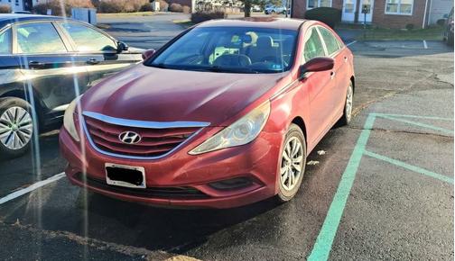 2012 Hyundai SONATA GLS