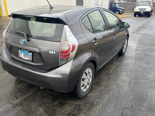 2014 Toyota Prius c Four