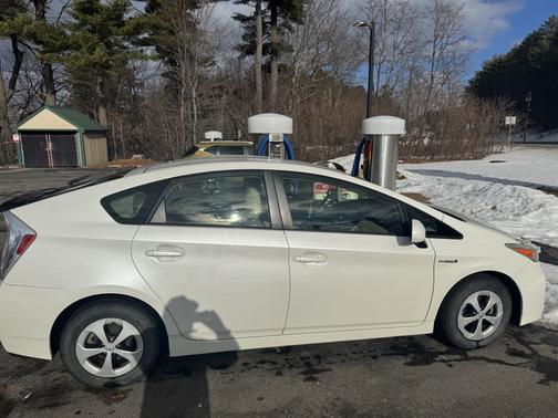 2012 Toyota Prius Two