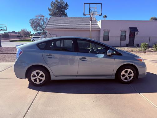 2012 Toyota Prius Two