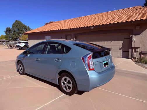 2012 Toyota Prius Two