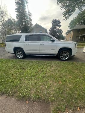 White 2020 GMC Yukon XL Denali